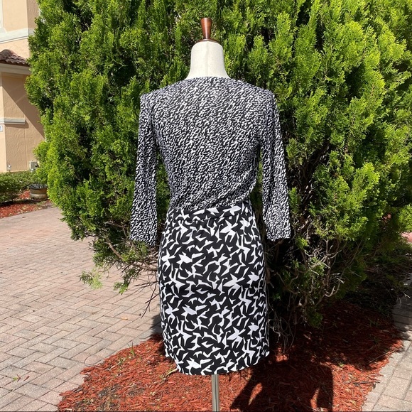 Diane Von Furstenberg Melodi Silk Jersey Surplice Neck Dress - Picture 4 of 9